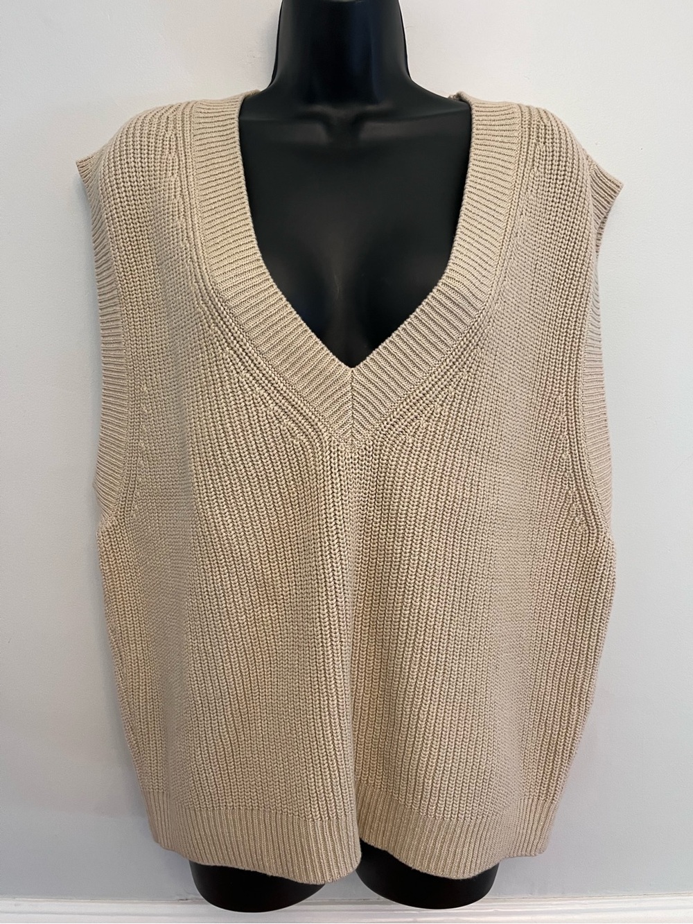 Reformation Organic Cotton Knit V-Neck Vest, Size Large
